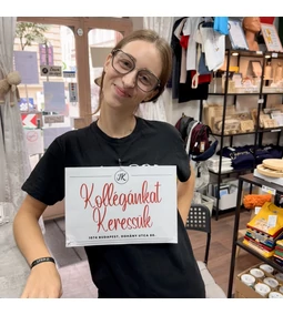 Munkatársunkat keressük a Galériára  :) ( 2025. aug. )