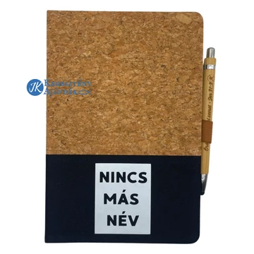 Nincs más név - igés, keresztény feliratos, parafa és pamut jegyzetfüzet igével - kb. A5 - ös méretű, vonalas lapokkal és ajándék golyóstollal (FEKETE )