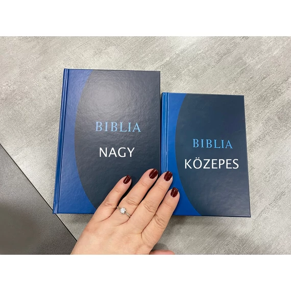 Biblia (RÚF 2014), KÖZÉPméret, kemény táblás (kék)