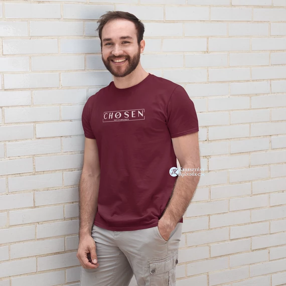 Chosen - not forsaken - igés, mintás, keresztény feliratos, kereknyakú férfi póló, BURGUNDY BORDÓ S - 2XL méretben ( S )