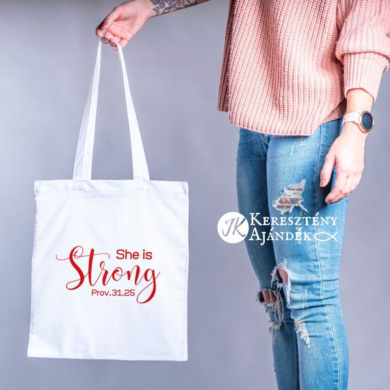 She is strong - igés, feliratos, keresztény vászontáska (fehér-piros)