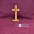 Talpas kereszt, fa kereszt, kicsi méret ( középbarna színű) tulipán mintával